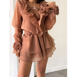 Virágos-fodros ruha (barna)