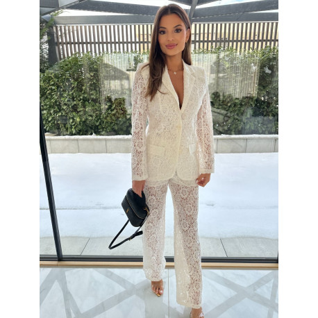 Csipke nadrág (törtfehér)