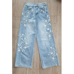 Magas derekú gyöngyös bőszárú farmer nadrág